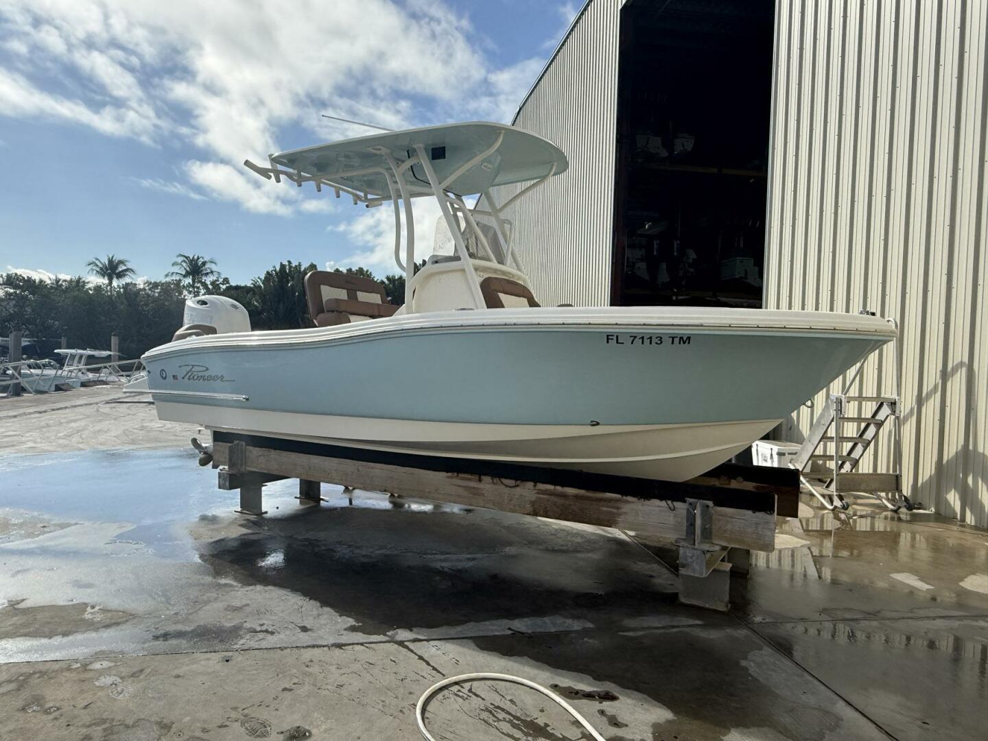 Pioneer-Islander 202 2023 -Jupiter-Florida-United States-5911720 | Thumbnail