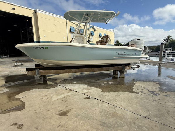 Pioneer-Islander 202 2023 -Jupiter-Florida-United States-5911724