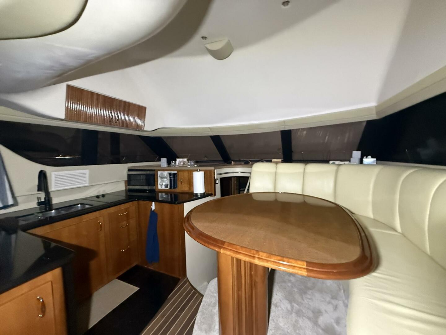 Carver-460 voyager 2004 -LA SALLE-Michigan-United States-5916839 | Thumbnail