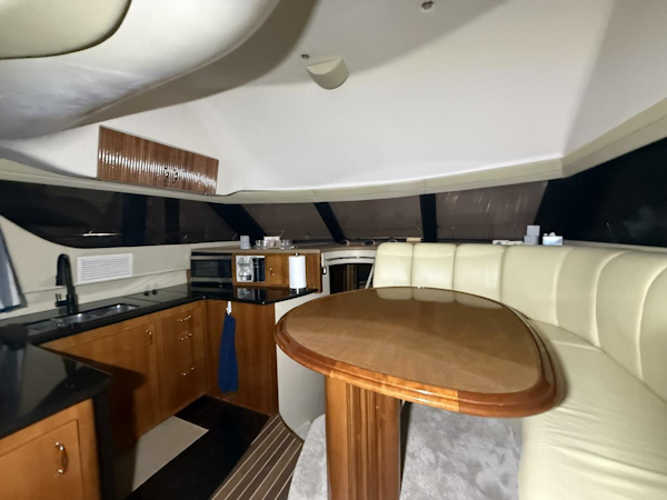 Carver-460 voyager 2004 -LA SALLE-Michigan-United States-5916839