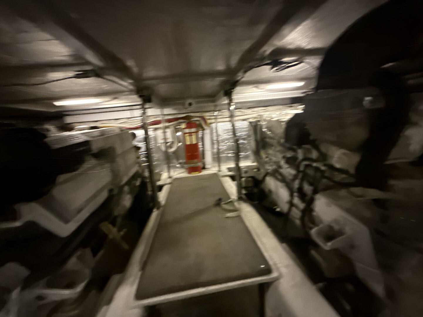 Carver-460 voyager 2004 -LA SALLE-Michigan-United States-5918383 | Thumbnail
