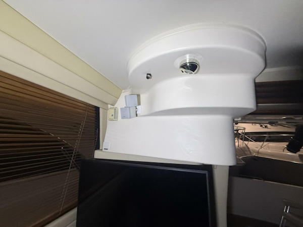 Carver-460 voyager 2004 -LA SALLE-Michigan-United States-5916881