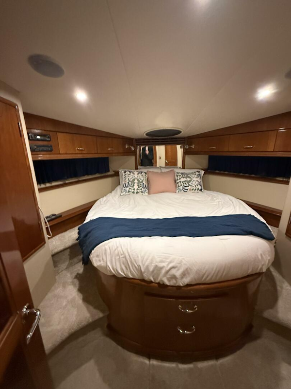 Carver-460 voyager 2004 -LA SALLE-Michigan-United States-5918303