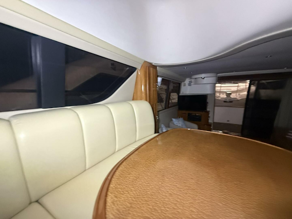 Carver-460 voyager 2004 -LA SALLE-Michigan-United States-5916870