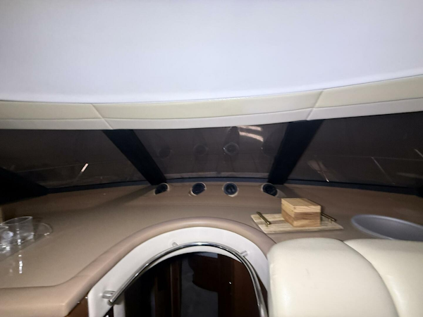 Carver-460 voyager 2004 -LA SALLE-Michigan-United States-5916866