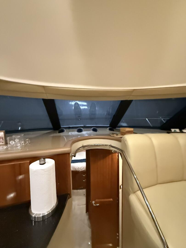 Carver-460 voyager 2004 -LA SALLE-Michigan-United States-5918298