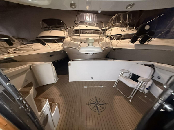 Carver-460 voyager 2004 -LA SALLE-Michigan-United States-5916884