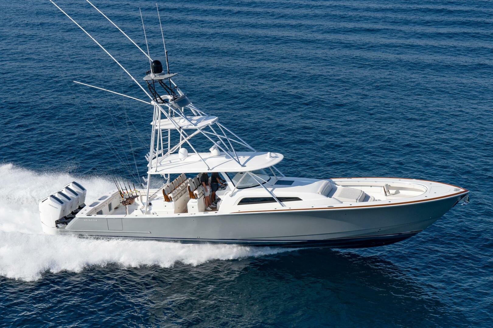 【新品未使用✨】VESSEL 2024年モデル Used Valhalla Boatworks 55' V-55 | United Yacht Sales