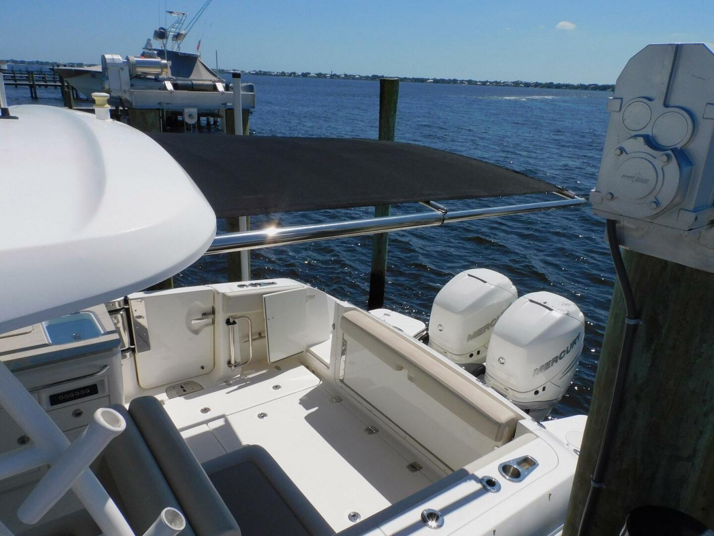 Boston Whaler-320 Vantage 2016 -Marco Island-Florida-United States-5916699 | Thumbnail