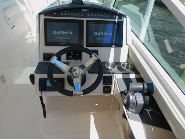 Boston Whaler-320 Vantage 2016 -Marco Island-Florida-United States-5916691