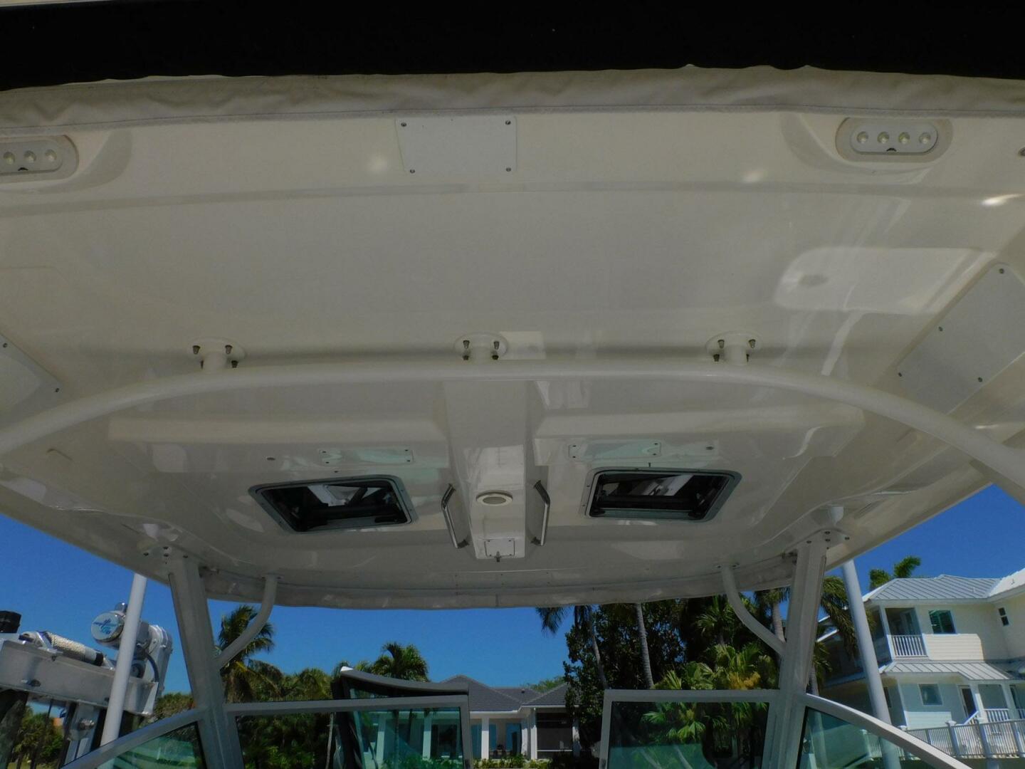 Boston Whaler-320 Vantage 2016 -Marco Island-Florida-United States-5916693 | Thumbnail