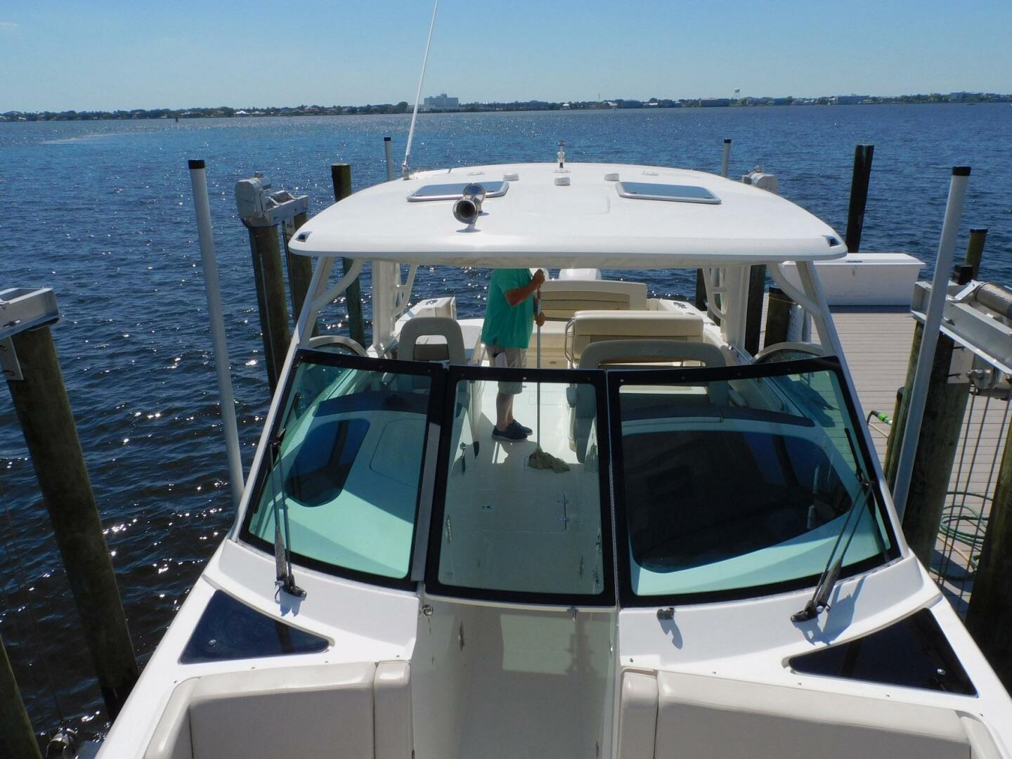 Boston Whaler-320 Vantage 2016 -Marco Island-Florida-United States-5916684 | Thumbnail