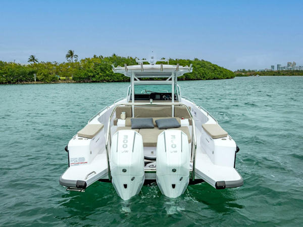 Axopar-37 Sun Top 2024 -Miami-Florida-United States-5917823