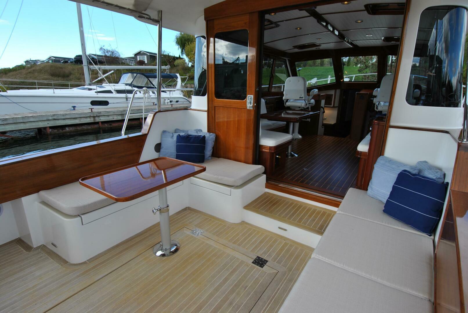 Bruckmann-Abaco 50 2024-ALIZE V Goderich -Ontario-Canada-Cockpit Looking Into Salon-5921853 | Thumbnail