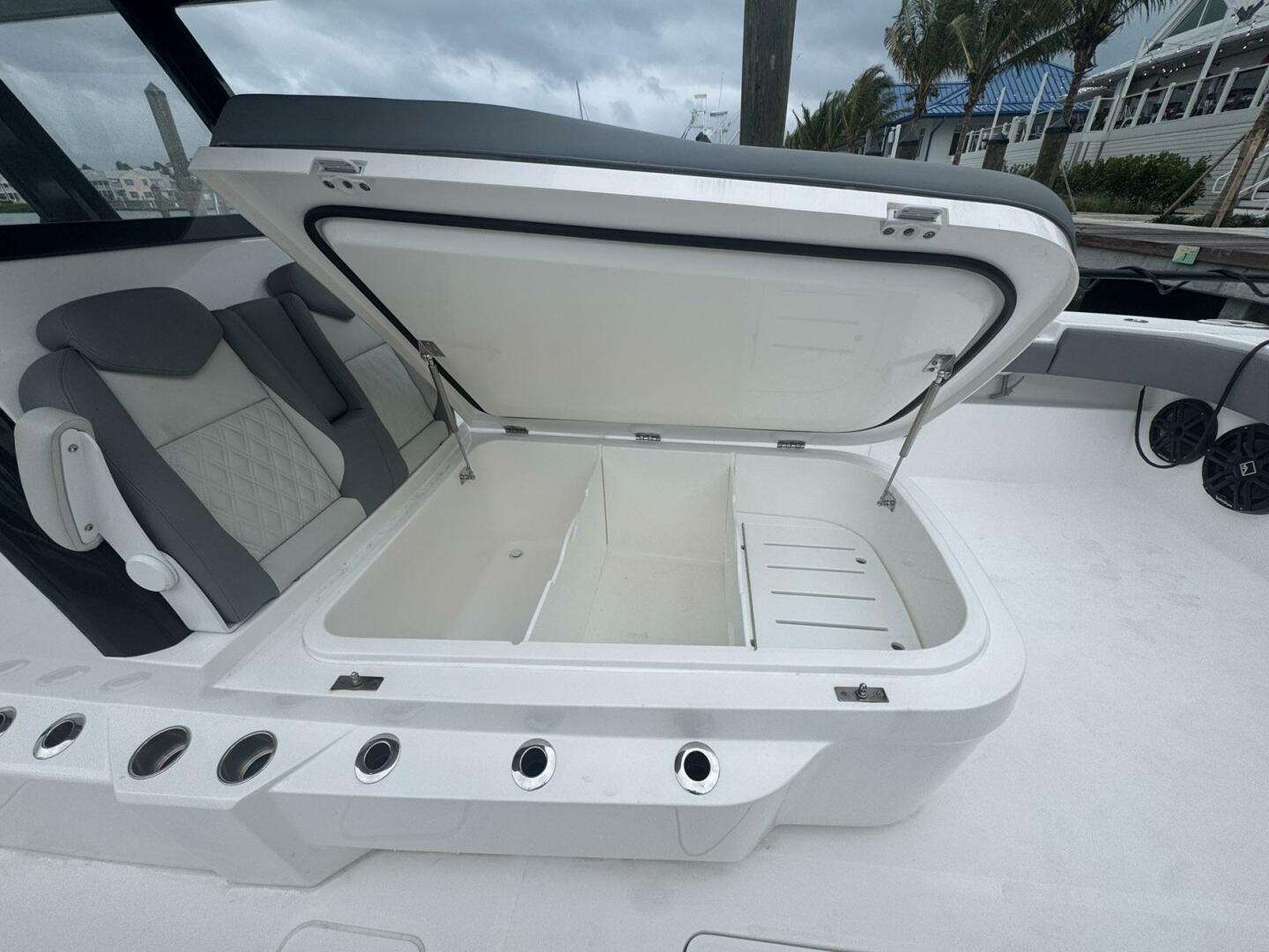 Invincible-35 Catamaran 2025 -Islamorada-Florida-United States-5920714 | Thumbnail