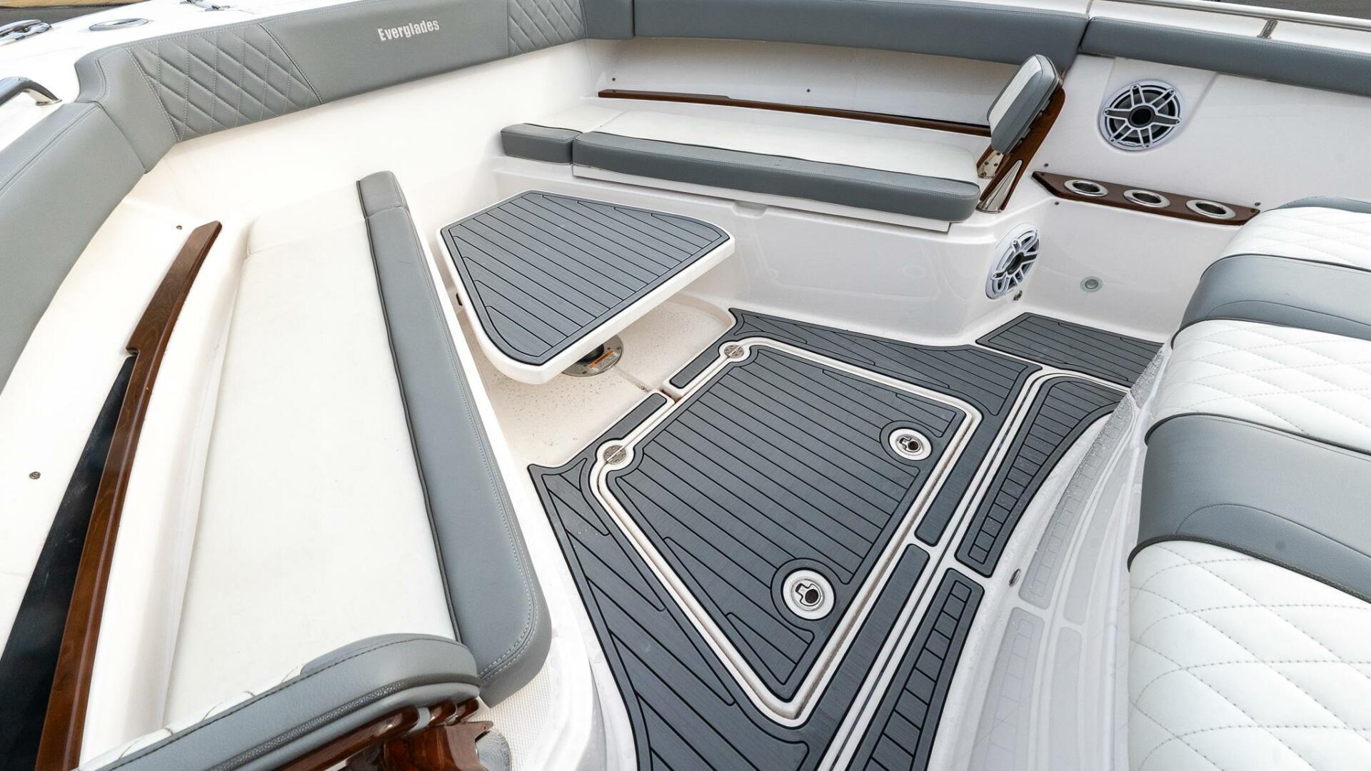 Everglades-455 Center Console 2023-Montrachet Freeport-New York-United States-5921483 | Thumbnail