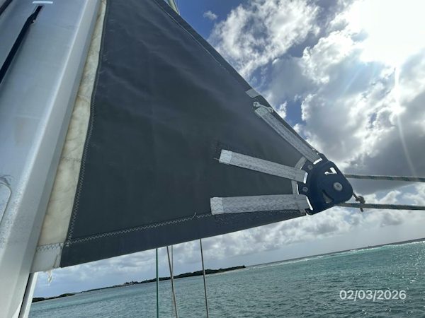 Jeanneau-Sun Odyssey 54DS 2008-Dan Marco IV Oranjestad-Aruba-54 Jeanneau Mainsail clew1-5922524