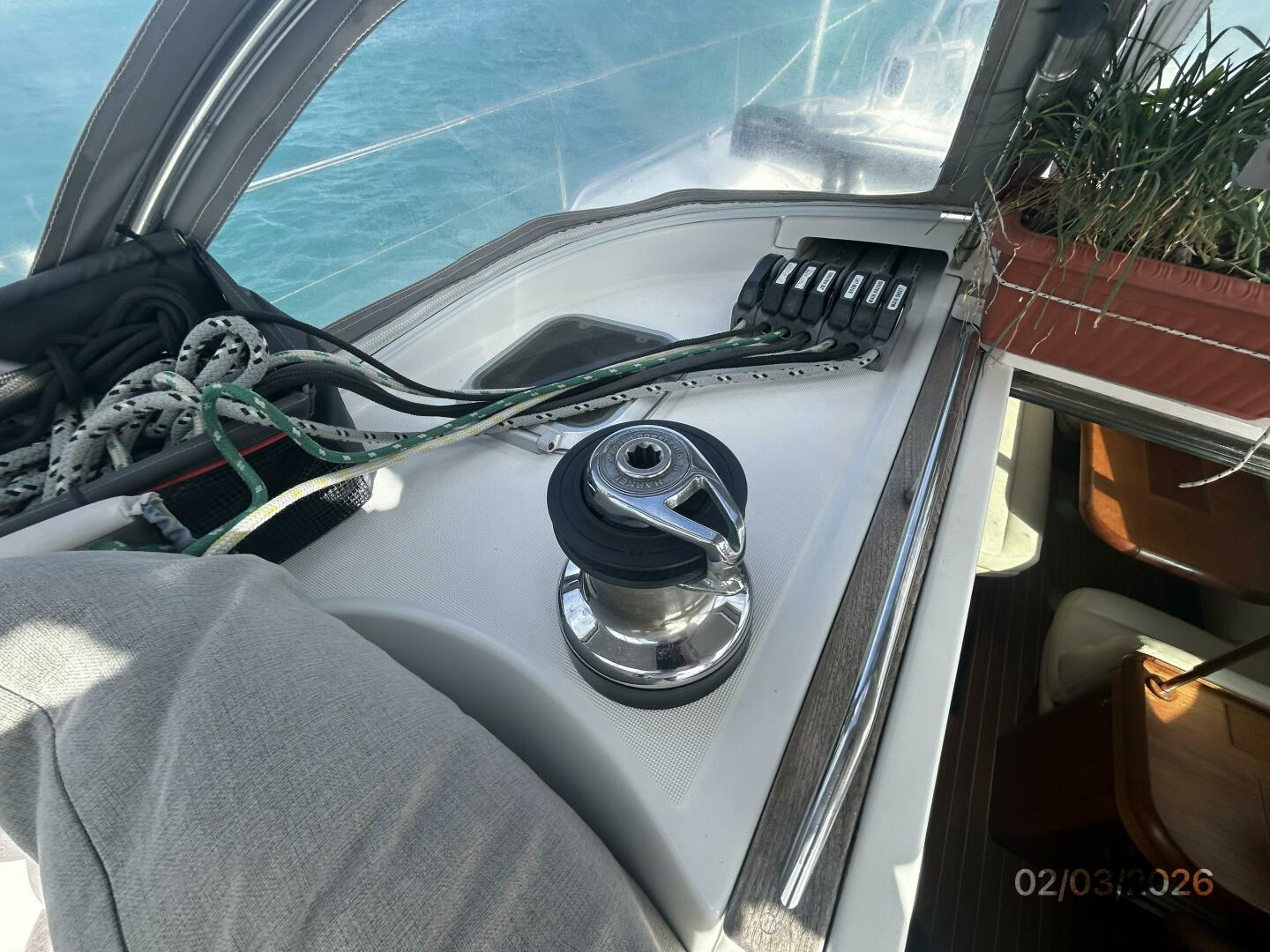 Jeanneau-Sun Odyssey 54DS 2008-Dan Marco IV Oranjestad-Aruba-54 Jeanneau cockpit port forward-5922427 | Thumbnail