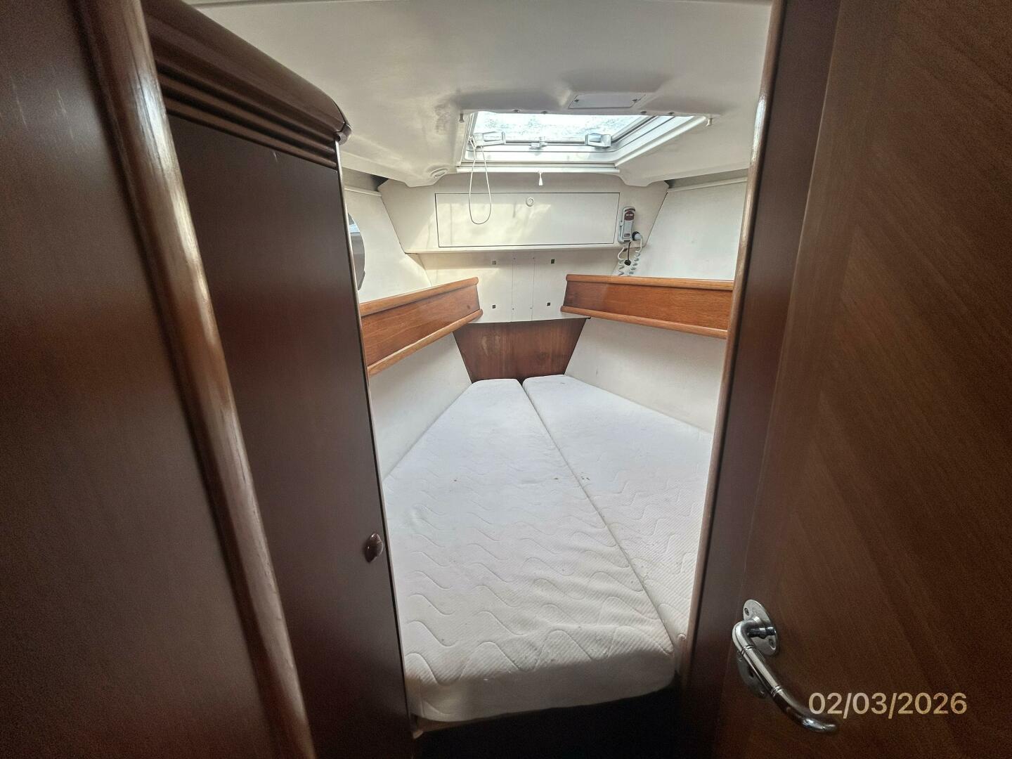 Jeanneau-Sun Odyssey 54DS 2008-Dan Marco IV Oranjestad-Aruba-54 Jeanneau forward stateroom-5922504 | Thumbnail