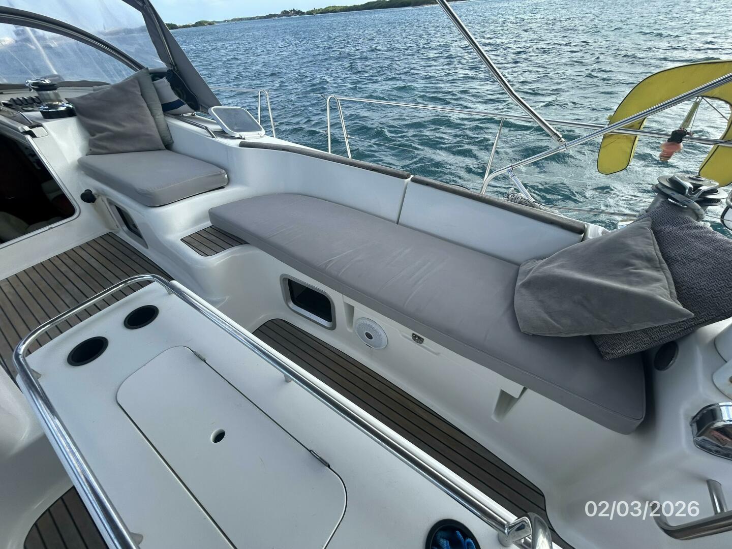 Jeanneau-Sun Odyssey 54DS 2008-Dan Marco IV Oranjestad-Aruba-54 Jeanneau cockpit starboard seating-5922493 | Thumbnail
