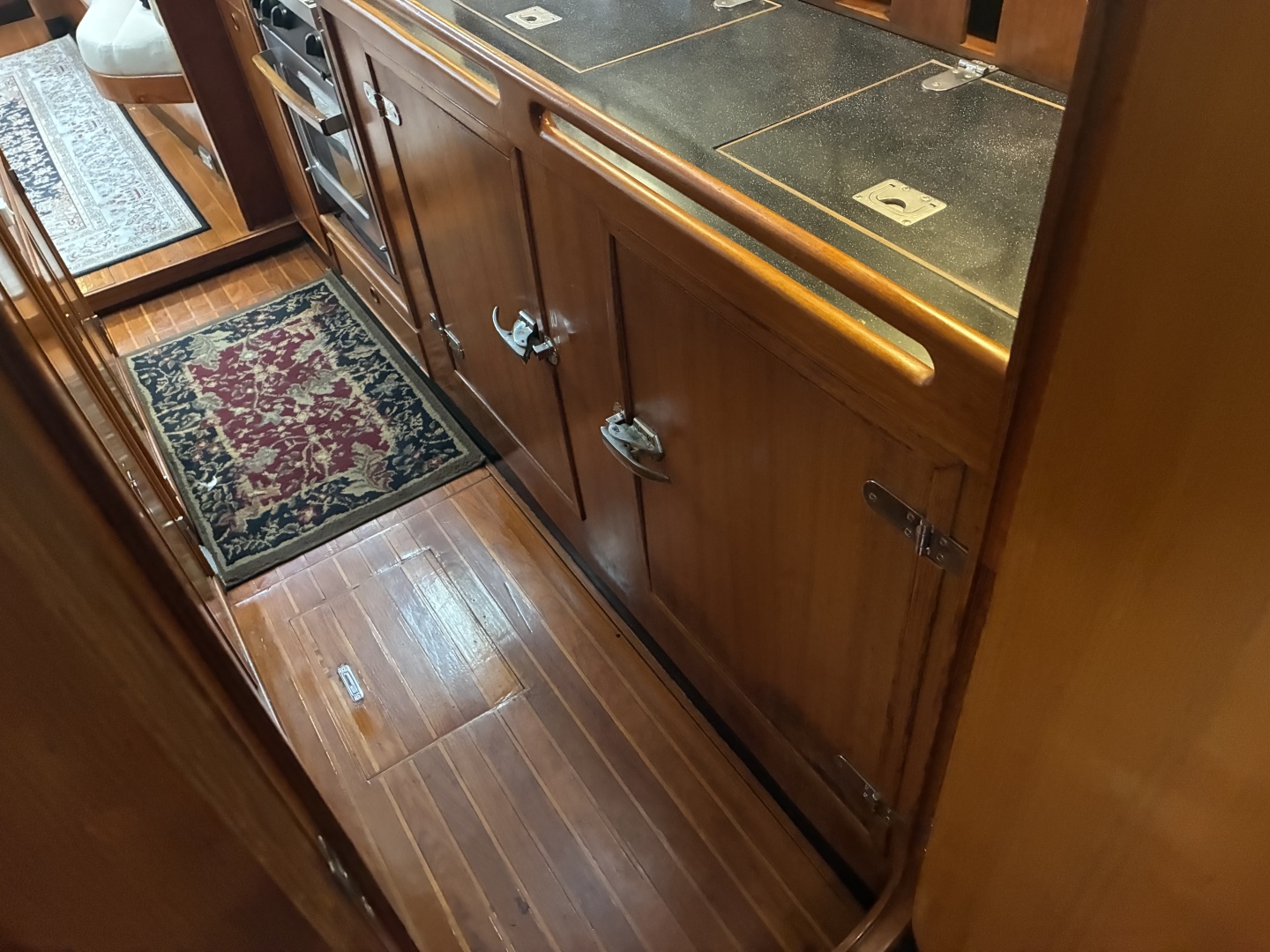 Hylas-46 1996-Hawke New Orleans-Louisiana-United States-1996 Hylas 46  Galley-6025573 | Thumbnail