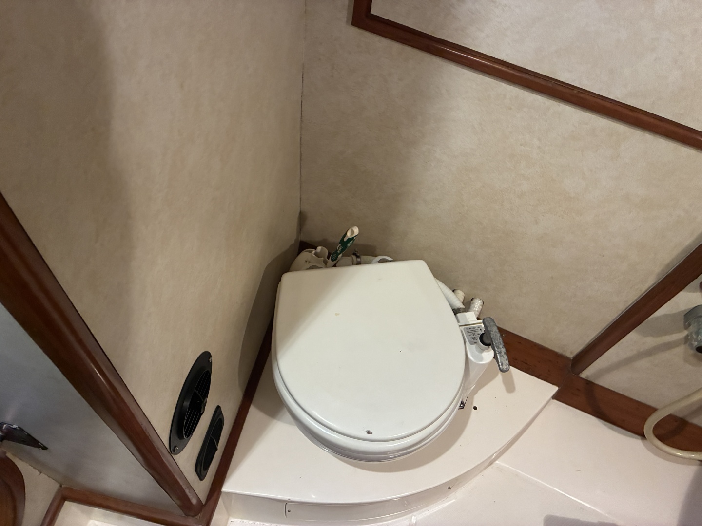 Hylas-46 1996-Hawke New Orleans-Louisiana-United States-1996 Hylas 46  Guest Head-6025559 | Thumbnail