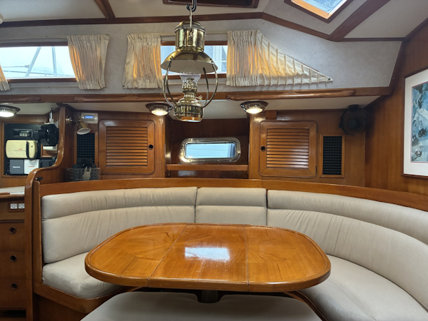 Hylas-46 1996-Hawke New Orleans-Louisiana-United States-1996 Hylas 46  Dinette-6025577