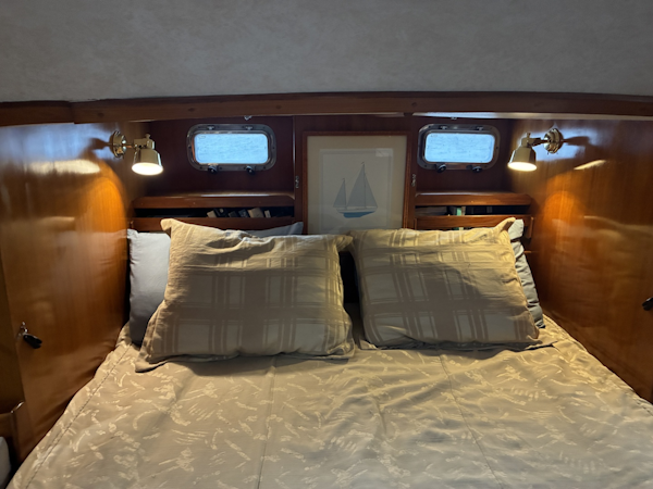 Hylas-46 1996-Hawke New Orleans-Louisiana-United States-1996 Hylas 46  Master Cabin-6025531