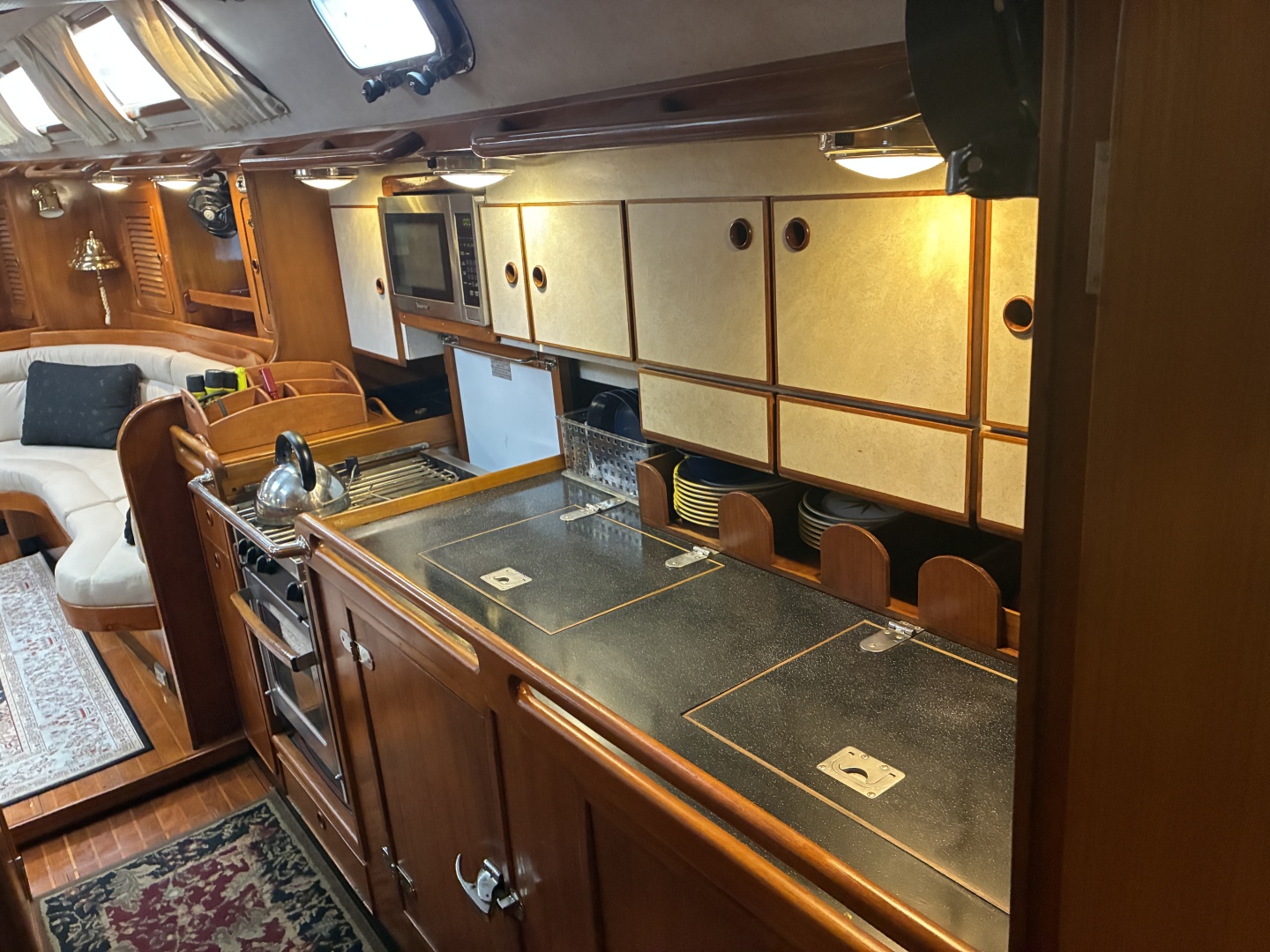 Hylas-46 1996-Hawke New Orleans-Louisiana-United States-1996 Hylas 46  Galley-6025574 | Thumbnail