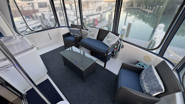Sea Ray-420 Aft Cabin 2000-Tiny Dancer Englewood-Florida-United States-Aft Sun Deck Looking Starboard-5936034