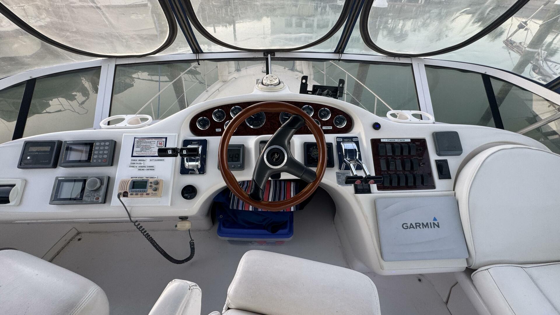 Sea Ray-420 Aft Cabin 2000-Tiny Dancer Englewood-Florida-United States-Helm Station-5936044 | Thumbnail