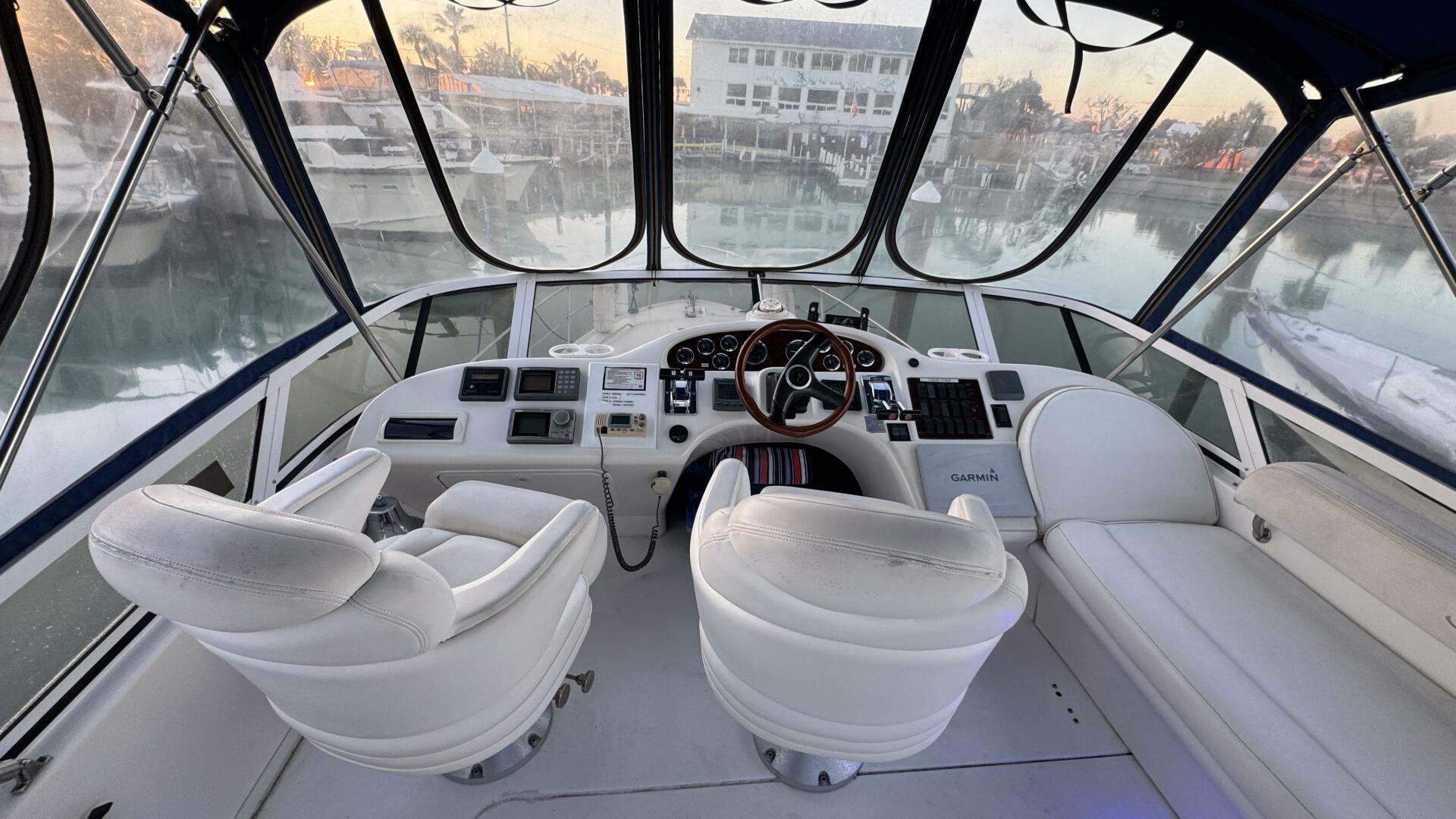 Sea Ray-420 Aft Cabin 2000-Tiny Dancer Englewood-Florida-United States-Flybridge Looking Forward-5936042 | Thumbnail