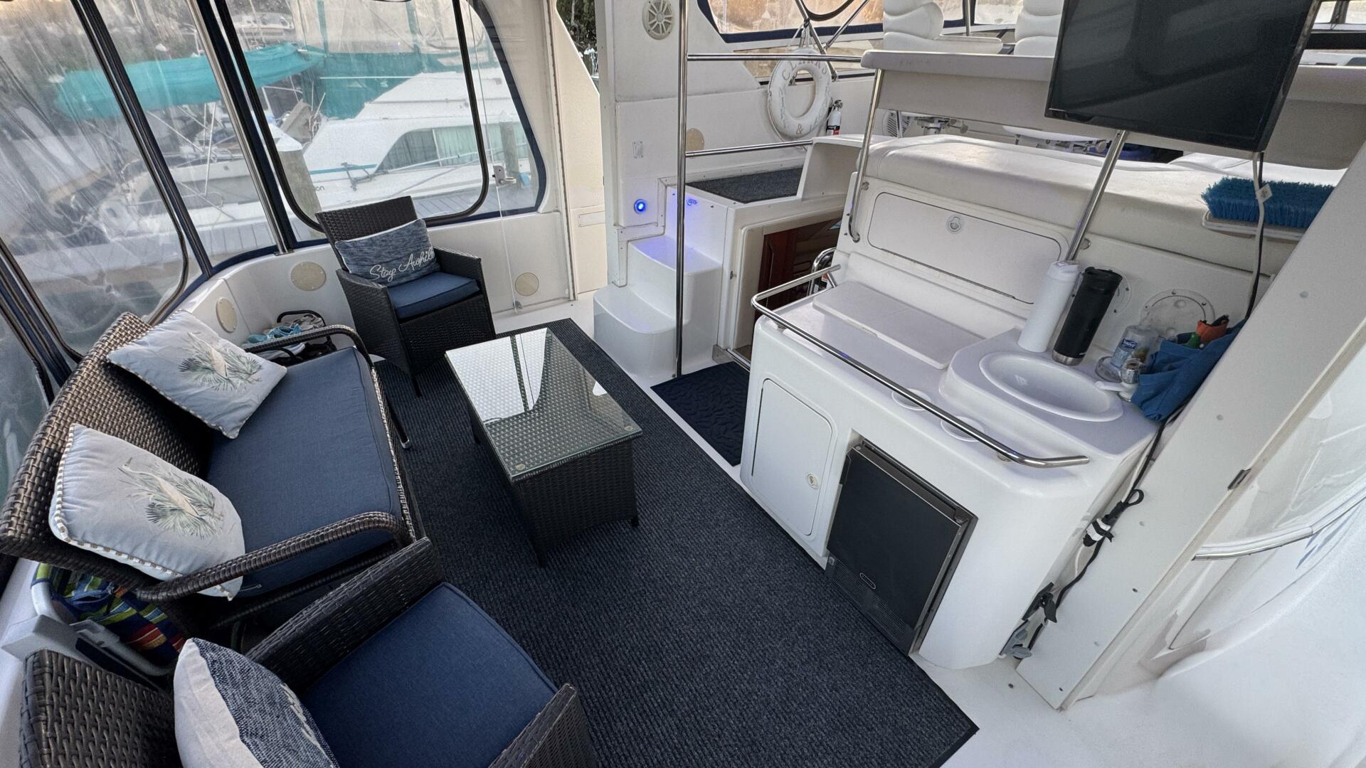 Sea Ray-420 Aft Cabin 2000-Tiny Dancer Englewood-Florida-United States-Aft Sun Deck Looking Port-5936227 | Thumbnail