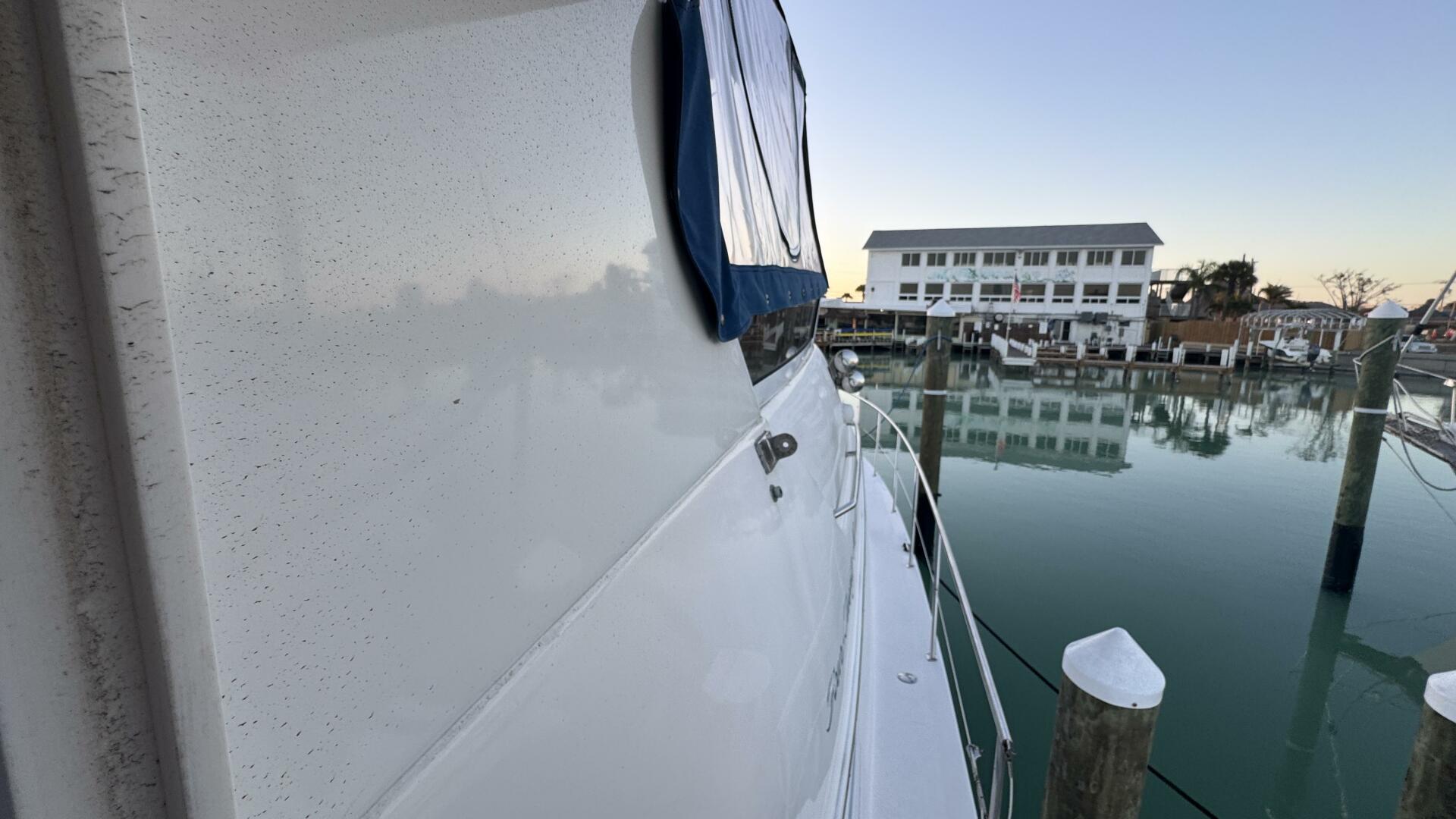 Sea Ray-420 Aft Cabin 2000-Tiny Dancer Englewood-Florida-United States-Starboard Side Deck-5936132 | Thumbnail
