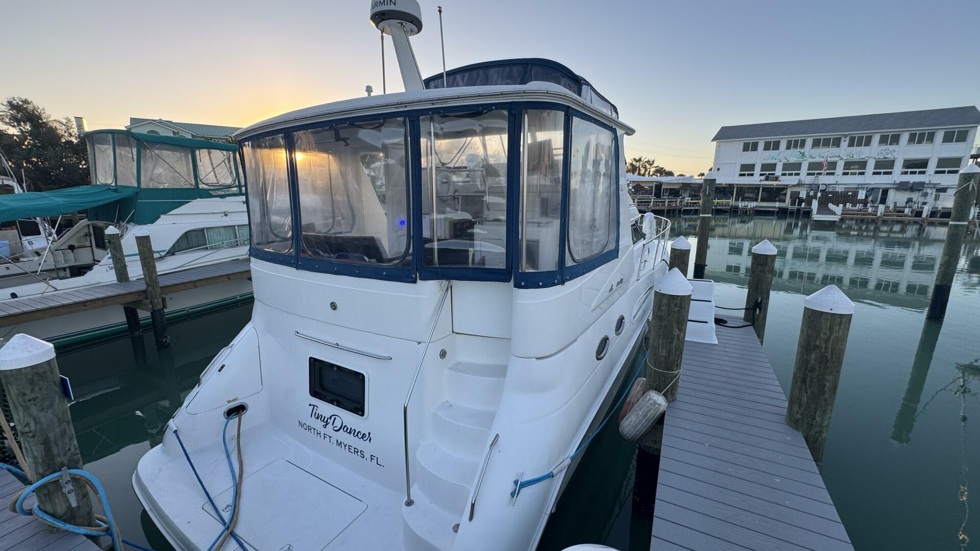 Sea Ray-420 Aft Cabin 2000-Tiny Dancer Englewood-Florida-United States-Stern-5936010 | Thumbnail