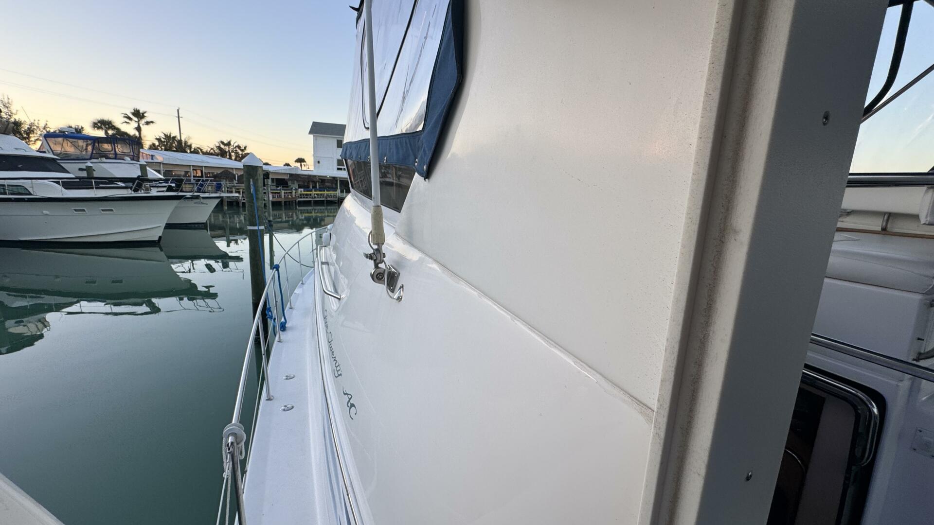 Sea Ray-420 Aft Cabin 2000-Tiny Dancer Englewood-Florida-United States-Port Side Deck-5936131 | Thumbnail