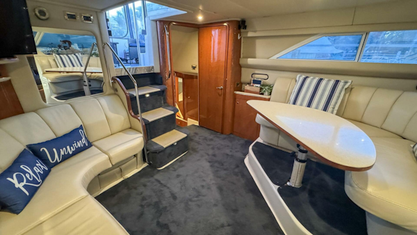Sea Ray-420 Aft Cabin 2000-Tiny Dancer Englewood-Florida-United States-Salon Looking Aft-5936089