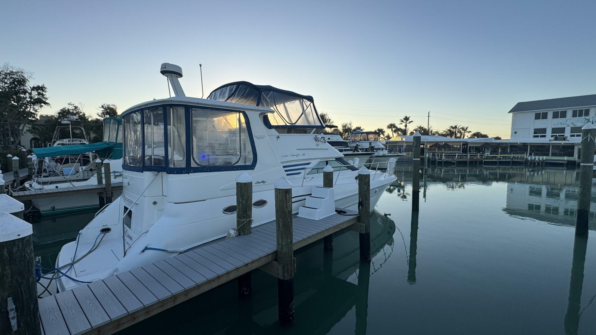 Sea Ray-420 Aft Cabin 2000-Tiny Dancer Englewood-Florida-United States-Starboard Side Profile-5936015 | Thumbnail