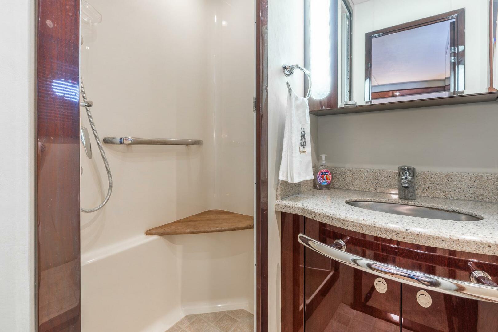 Sea Ray-60 Sundancer 2008-Sea Breeze Kenosha-Wisconsin-United States-5927188 | Thumbnail