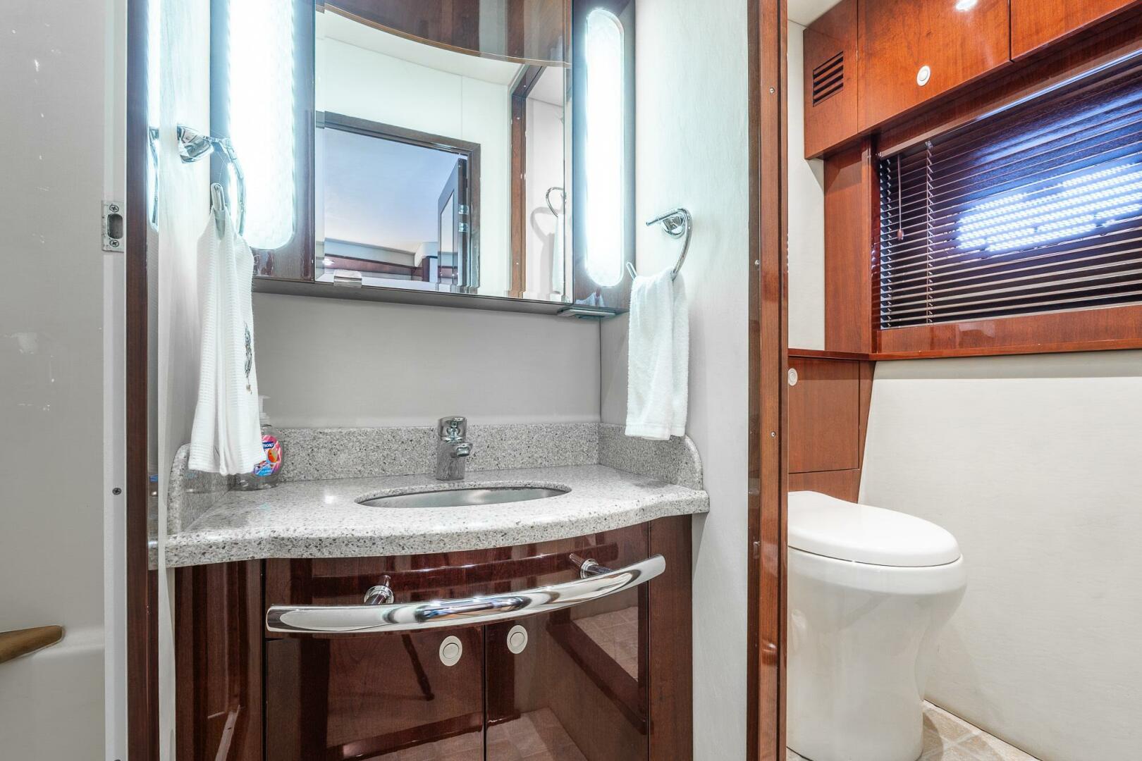 Sea Ray-60 Sundancer 2008-Sea Breeze Kenosha-Wisconsin-United States-5927187 | Thumbnail