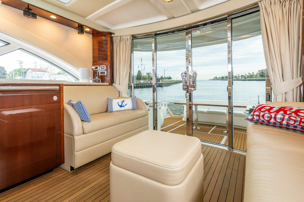 Sea Ray-60 Sundancer 2008-Sea Breeze Kenosha-Wisconsin-United States-5927179