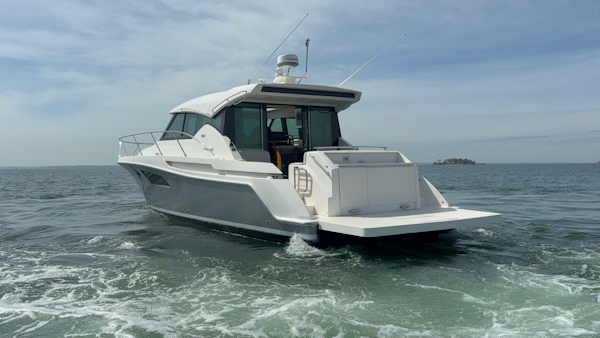 Tiara Yachts-C44 Coupe 2016 -Greenwich-Connecticut-United States-6070784