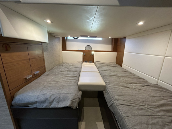 Tiara Yachts-C44 Coupe 2016 -Greenwich-Connecticut-United States-6005421
