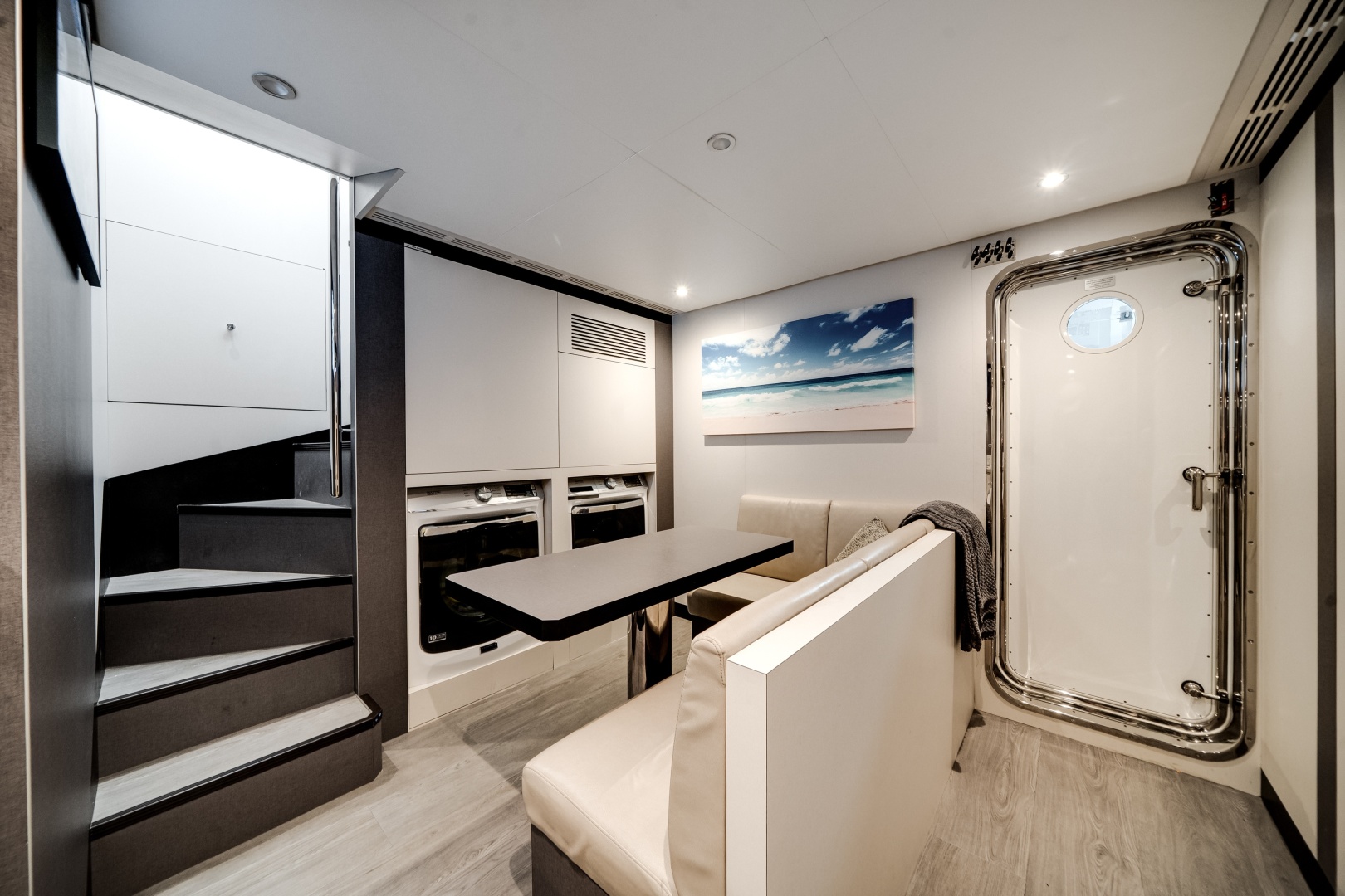 Ocean Alexander-37L 2022-Dreams Fort Lauderdale-Florida-United States-6681460 | Thumbnail