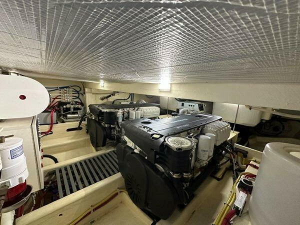 Tiara Yachts-44 Coupe 2016-NO AGENDA Westbrook-Connecticut-United States-Tiara 44 NO AGENDA   Engine Room-5931525