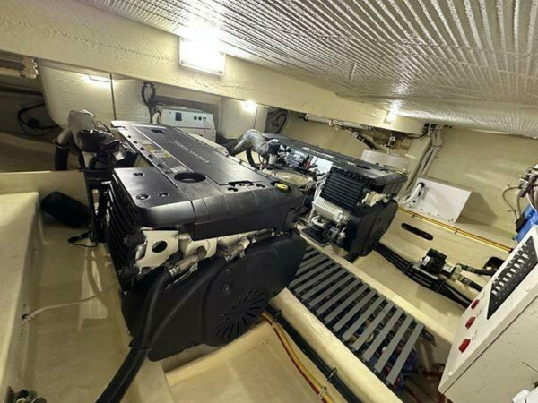 Tiara Yachts-44 Coupe 2016-NO AGENDA Westbrook-Connecticut-United States-Tiara 44 NO AGENDA   Engine Room-5931524