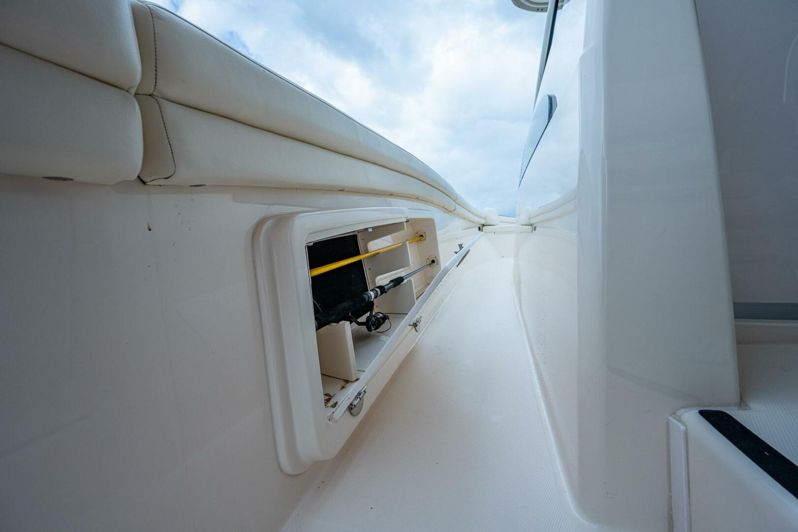 Grady-White-Canyon 456 2020-Pura Vida Fort Myers-Florida-United States-Grady White 45 Pura Vida  Exterior Cockpit-5935622 | Thumbnail