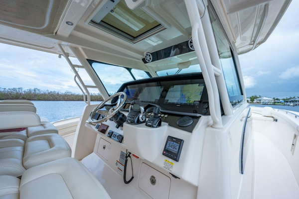 Grady-White-Canyon 456 2020-Pura Vida Fort Myers-Florida-United States-Grady White 45 Pura Vida  Exterior Helm-5935627