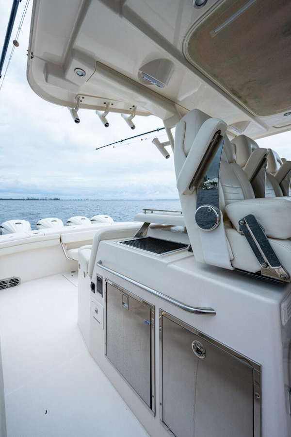 Grady-White-Canyon 456 2020-Pura Vida Fort Myers-Florida-United States-Grady White 45 Pura Vida  Exterior Cockpit-5935618