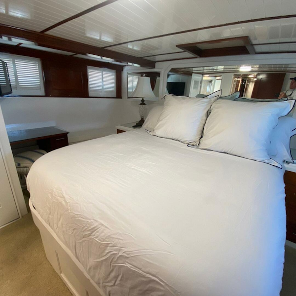 Trumpy-68 Motor Yacht 1954-Liberty Love Ft. Pierce-Florida-United States-5938443